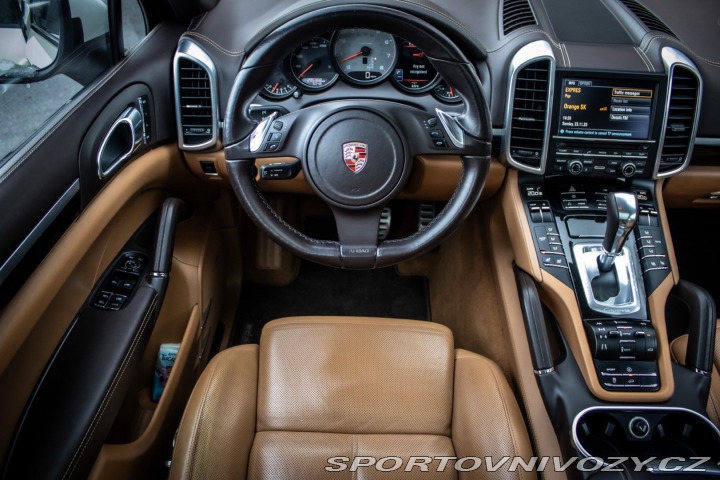 Porsche Cayenne S 4.8 Tiptronic S, 294kw 2011