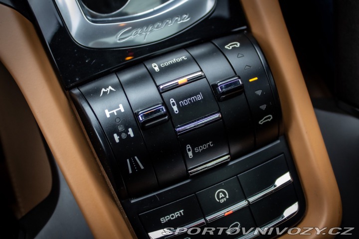 Porsche Cayenne S 4.8 Tiptronic S, 294kw 2011