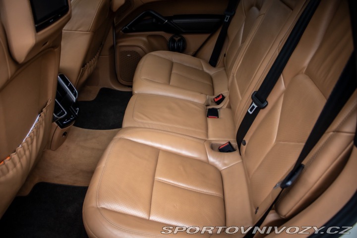 Porsche Cayenne S 4.8 Tiptronic S, 294kw 2011