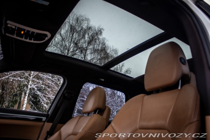 Porsche Cayenne S 4.8 Tiptronic S, 294kw 2011