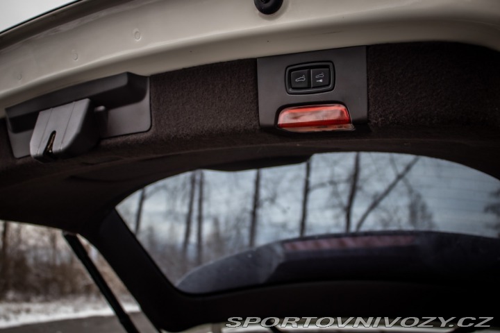 Porsche Cayenne S 4.8 Tiptronic S, 294kw 2011