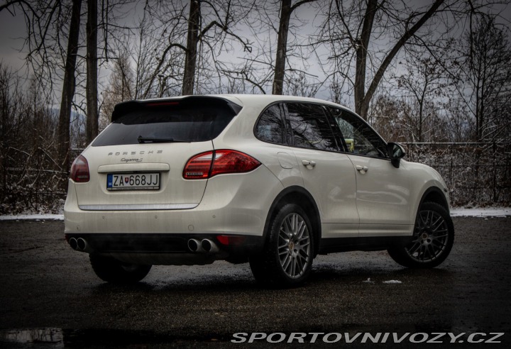 Porsche Cayenne S 4.8 Tiptronic S, 294kw 2011
