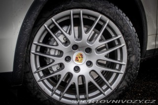 Porsche Cayenne S 4.8 Tiptronic S, 294kw 2011