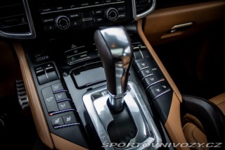 Porsche Cayenne S 4.8 Tiptronic S, 294kw 2011