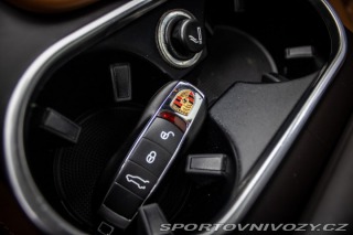 Porsche Cayenne S 4.8 Tiptronic S, 294kw 2011