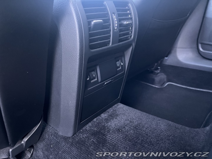 Volkswagen Ostatní modely Passat R-Line 3.6FSI 2013