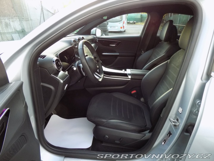 Mercedes-Benz Ostatní modely GLC 300e/AMG/4Matic/DPH/LED/ 2024