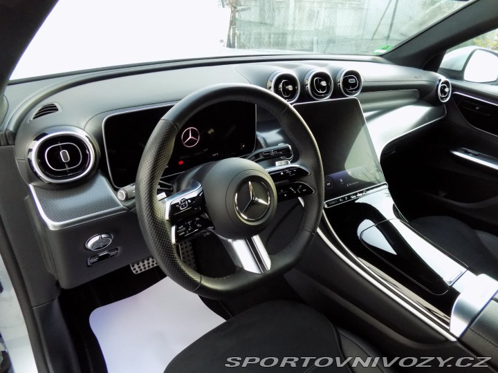 Mercedes-Benz Ostatní modely GLC 300e/AMG/4Matic/DPH/LED/ 2024