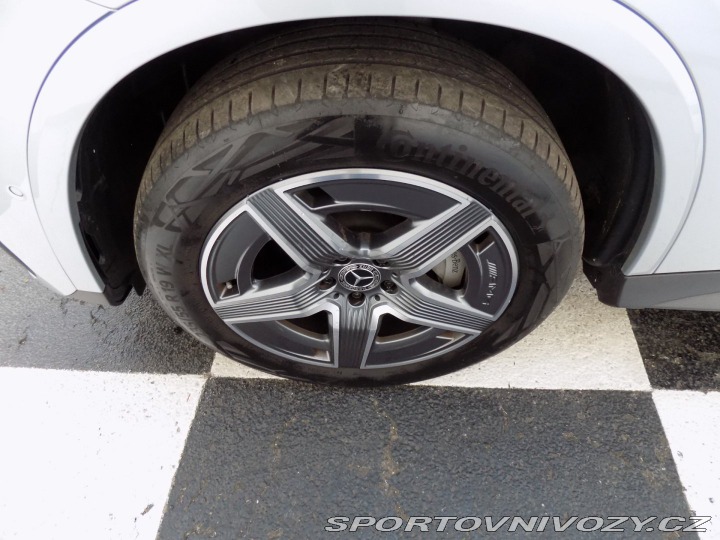 Mercedes-Benz Ostatní modely GLC 300e/AMG/4Matic/DPH/LED/ 2024