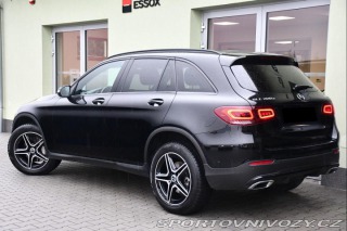 Mercedes-Benz Ostatní modely GLC 300e 4MATIC AMG TAŽNÉ 1M 2022