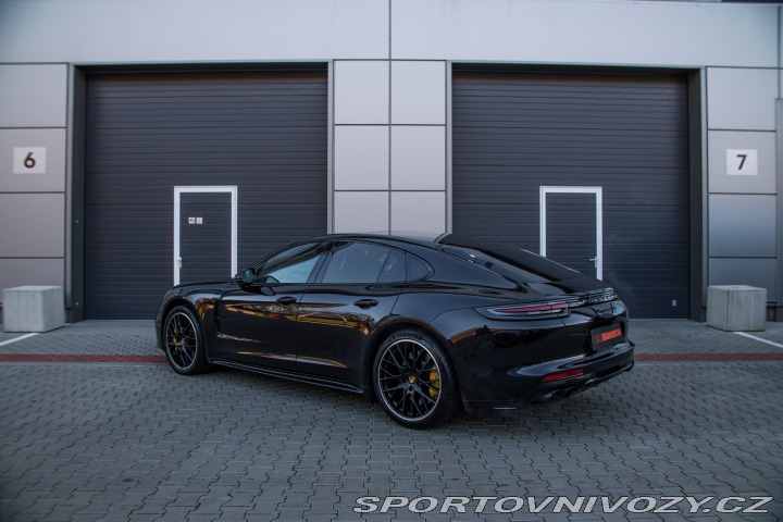 Porsche Panamera Turbo 4.0 PCCB/Chron/PDCC 2017
