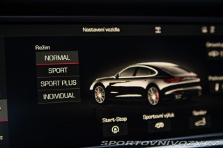 Porsche Panamera Turbo 4.0 PCCB/Chron/PDCC 2017