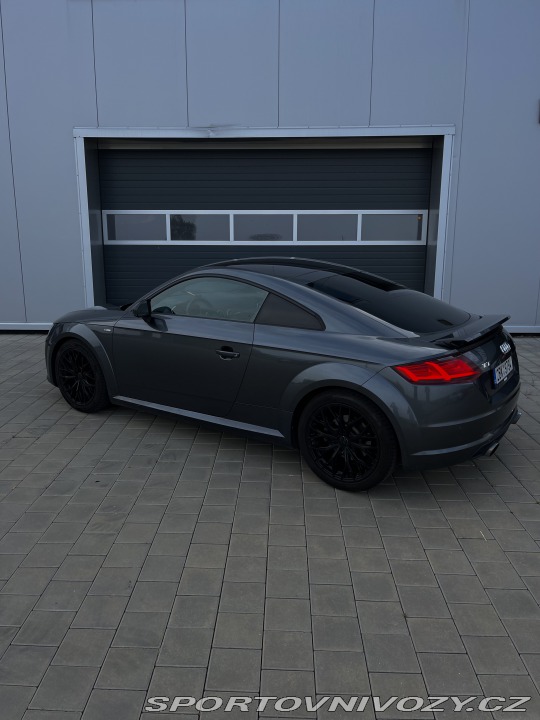 Audi TT  2015