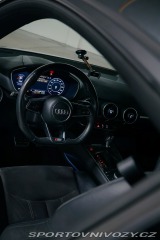 Audi TT 2015