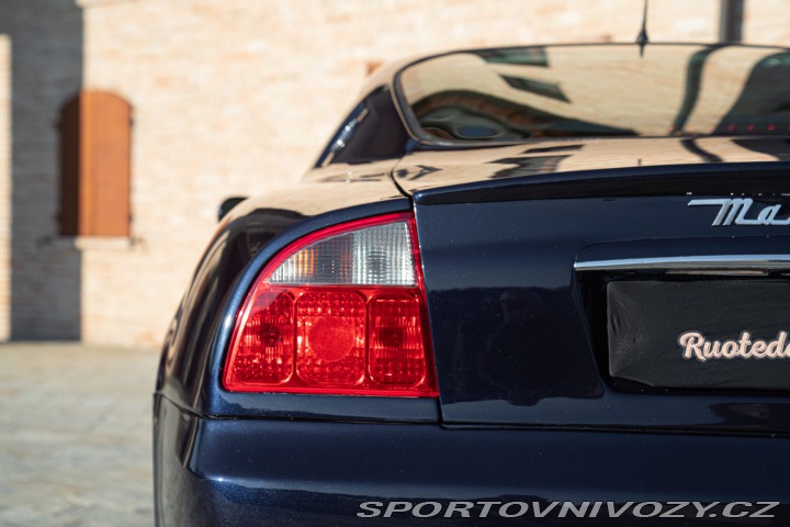 Maserati Ostatní modely Coupé 4.2 V8 32V CAMBIOCORSA 2002