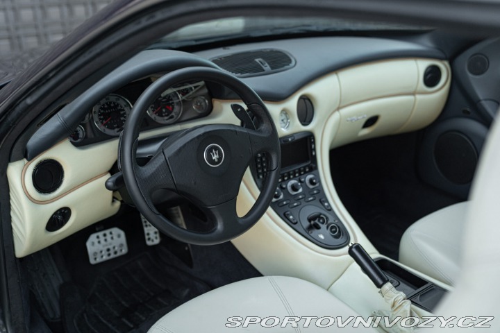 Maserati Ostatní modely Coupé 4.2 V8 32V CAMBIOCORSA 2002