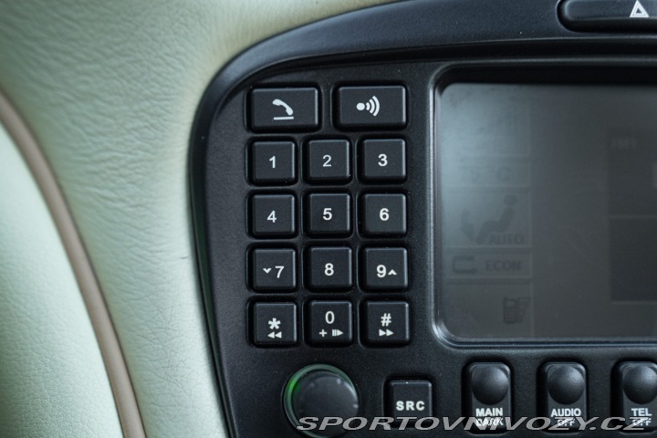 Maserati Ostatní modely Coupé 4.2 V8 32V CAMBIOCORSA 2002