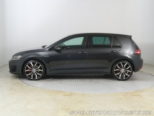 Volkswagen Golf Highline 2.0 TDI GTD 2016