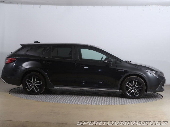 Toyota Corolla Trek 2.0 Hybrid 2021