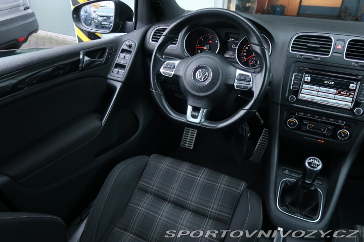 Volkswagen Golf 2.0 TDI GTD 2012