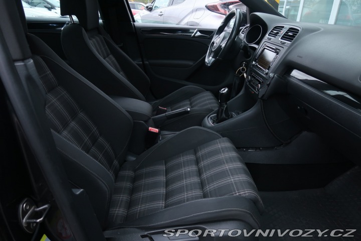 Volkswagen Golf 2.0 TDI GTD 2012