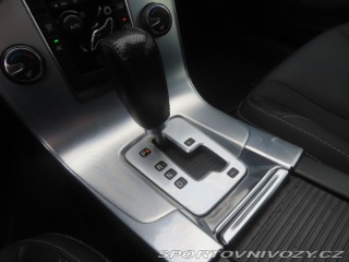 Volvo V60 D5 2.4 2011