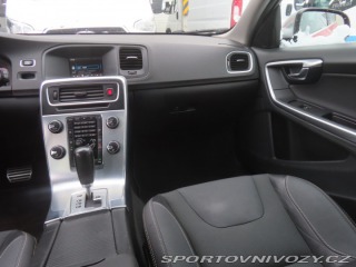 Volvo V60 D5 2.4 2011