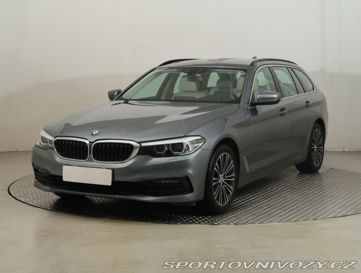 BMW 5 Sport Line 540i xDrive 2019