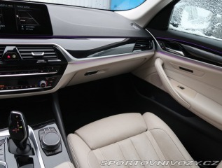 BMW 5 Sport Line 540i xDrive 2019