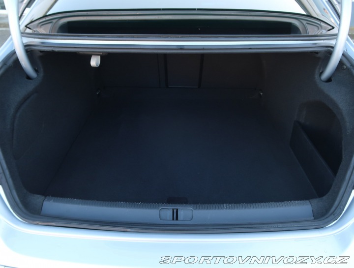 Volkswagen Passat CC CC  2.0 TDI BMT 2011