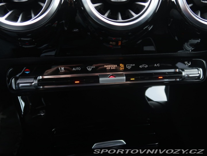 Mercedes-Benz CLA AMG Paket 200 d 4MATIC 2020