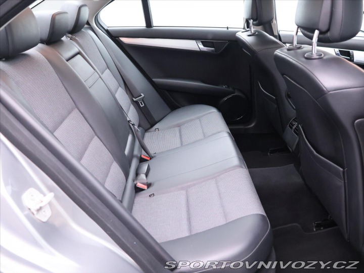 Mercedes-Benz C 3,0 280 170kW 4M Avantgar 2007