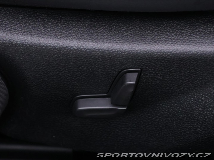 Mercedes-Benz C 3,0 280 170kW 4M Avantgar 2007