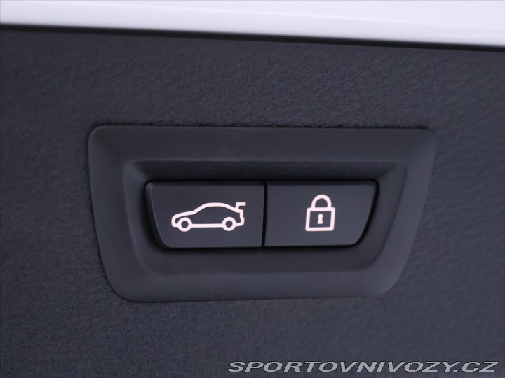 BMW X6 3,0 M50d xDrive 280kW CZ 2015