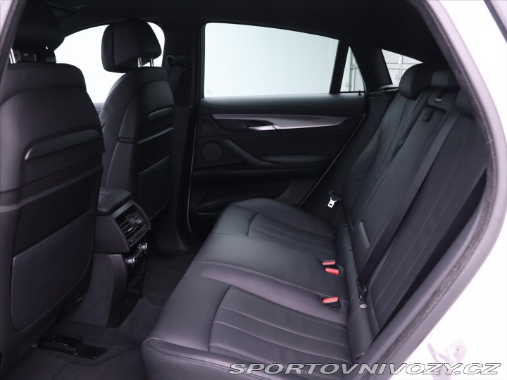 BMW X6 3,0 M50d xDrive 280kW CZ 2015
