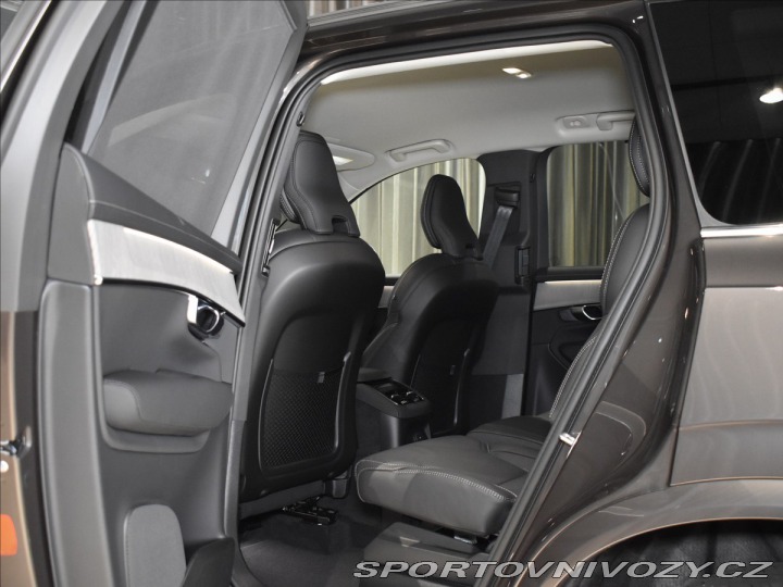 Volvo Ostatní modely XC90 2,0 T8  XC90 Plus Bright 2025