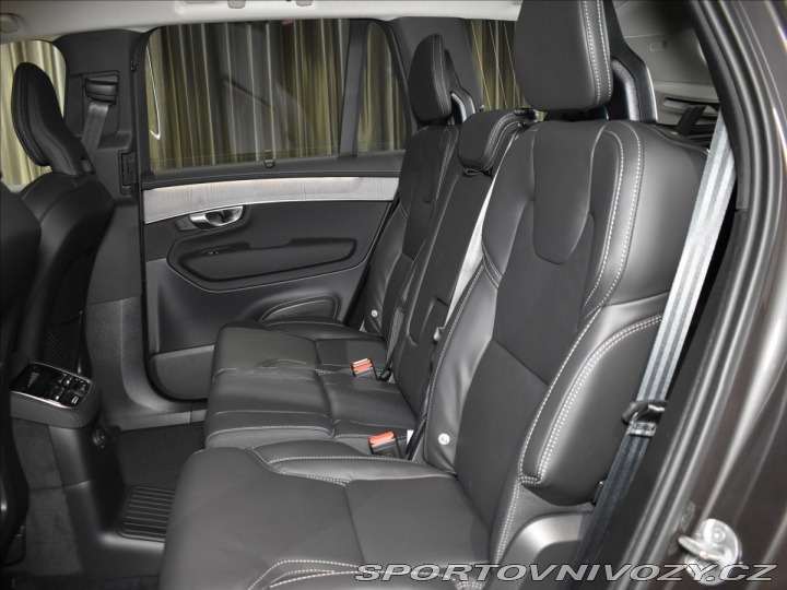 Volvo Ostatní modely XC90 2,0 T8  XC90 Plus Bright 2025