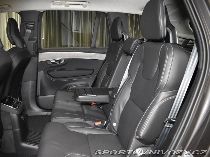 Volvo Ostatní modely XC90 2,0 T8  XC90 Plus Bright 2025