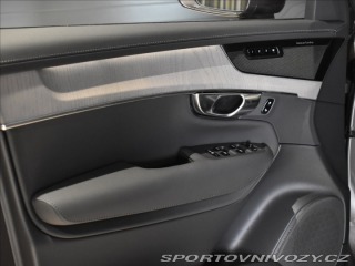 Volvo Ostatní modely XC90 2,0 T8  XC90 Plus Bright 2025