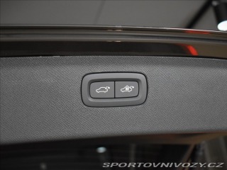 Volvo Ostatní modely XC90 2,0 T8  XC90 Plus Bright 2025