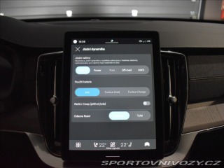 Volvo Ostatní modely XC90 2,0 T8  XC90 Plus Bright 2025