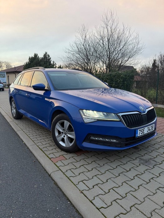 Škoda Superb 2,0 TDI DSG 2022 Rok 11