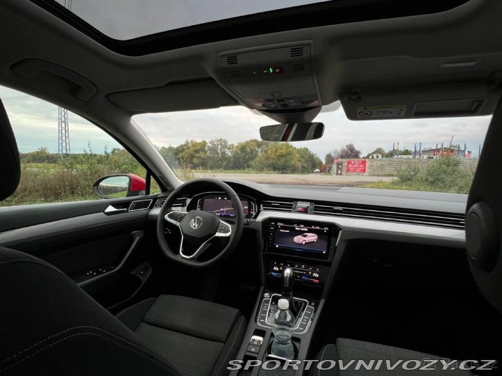 Volkswagen Ostatní modely Passat Variant Variant 2,0   TDI DSG 202 2020