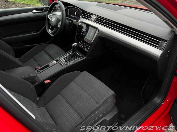 Volkswagen Ostatní modely Passat Variant Variant 2,0   TDI DSG 202 2020