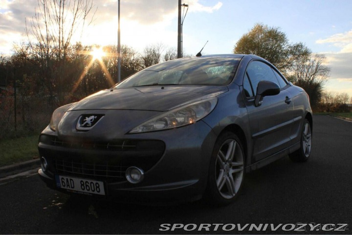Peugeot 207 CC 1,6   CC (cabrio) 1800