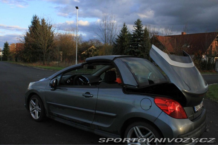 Peugeot 207 CC 1,6   CC (cabrio) 1800