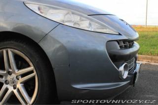 Peugeot 207 CC 1,6   CC (cabrio) 1800