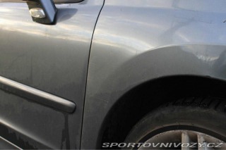 Peugeot 207 CC 1,6   CC (cabrio) 1800