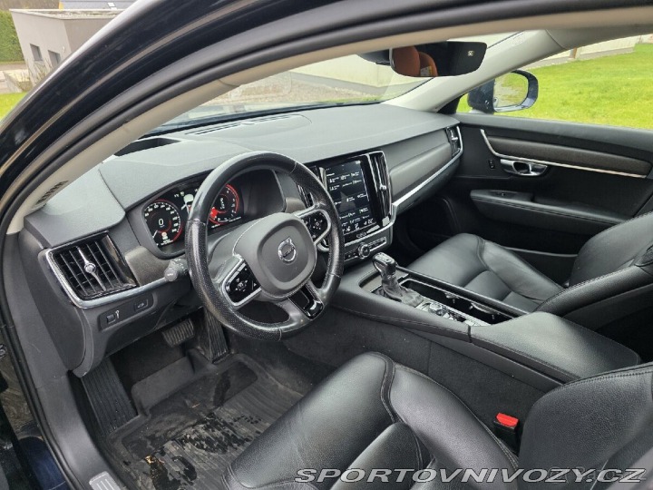 Volvo V90 Cross Country 2019