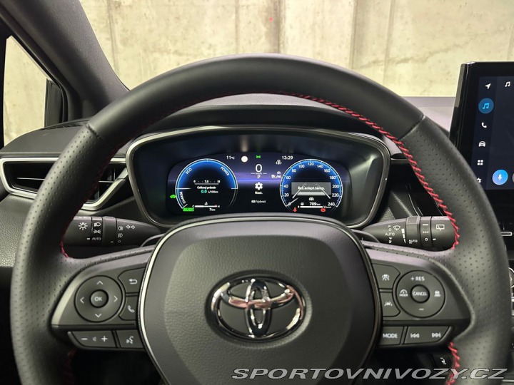 Toyota Corolla GR Sport 2.0 Hybrid e-CVT 2025